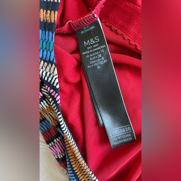 Chevron Printed Belted Halter Neck Swimsuit - Picture 3 of 4